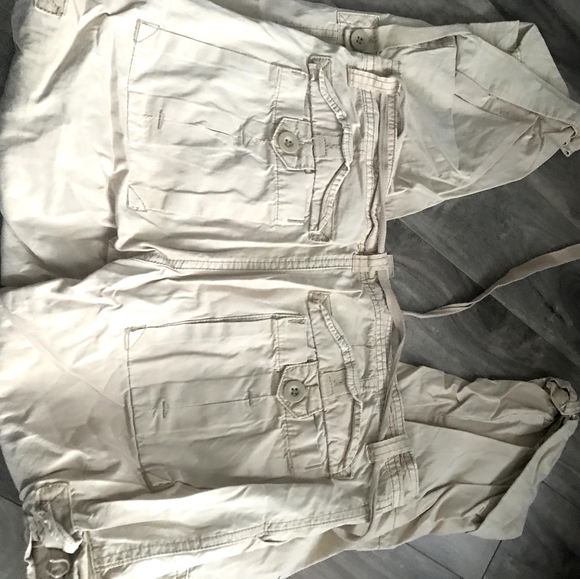 American Eagle Cargo Pants Beige Women's Size 6 - Picture 2 of 4